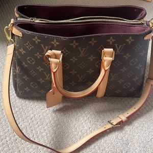 Louis Vuitton | Soufflot mm
[ MONOGRAM ] shoulder bag